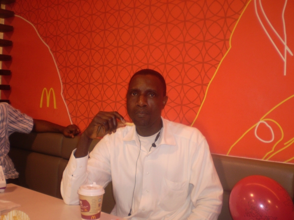  - click for next photo