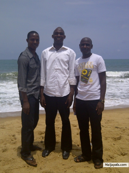 cotonou3 - click for next photo