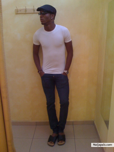  - click for next photo
