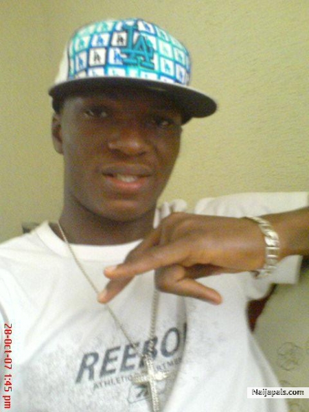 tee - click for next photo