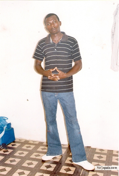  - click for next photo