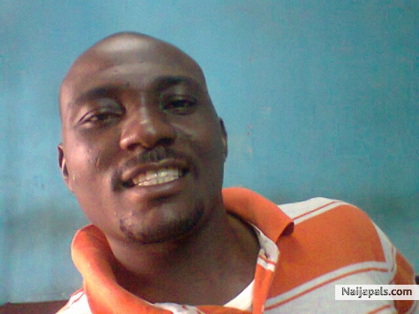 Single - click for next photo
