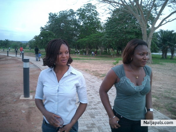 susan aka Aguiyi n Faith @ buff day - click for next photo
