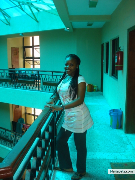 me!!!!!!!!!!!!!!!!!!! - click for next photo