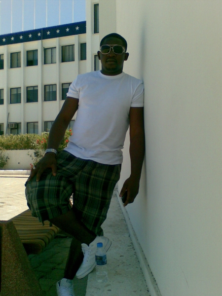  - click for next photo