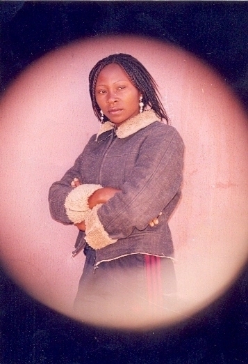  - click for next photo