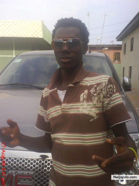  - click for next photo