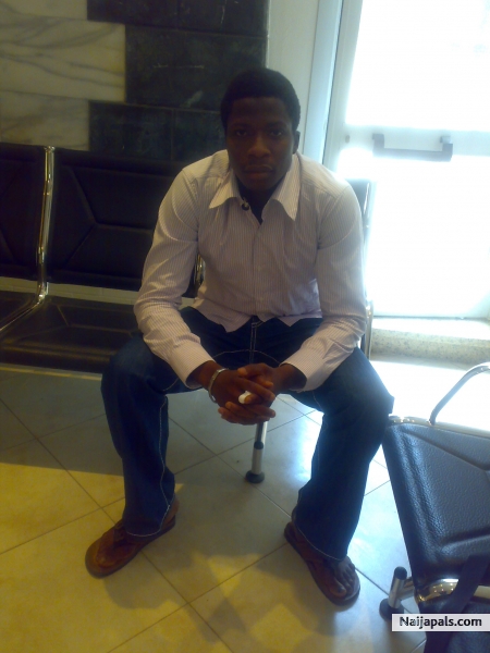  - click for next photo