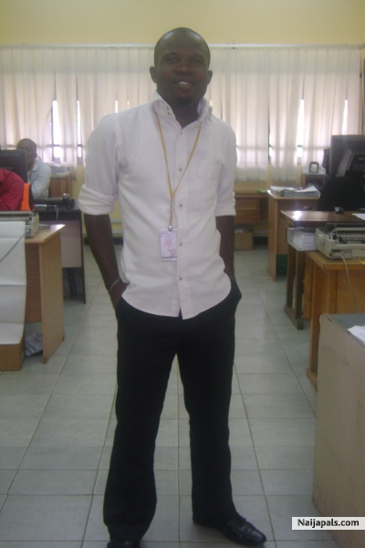standing alone in my office - click for next photo