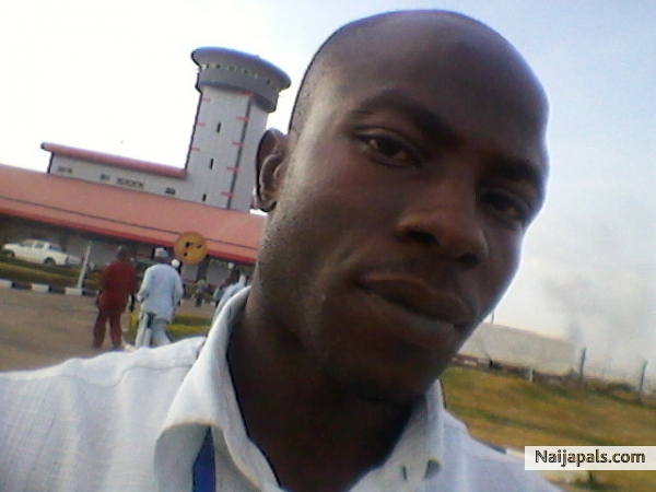 NAIJA WILL BE GREAT AGAIN - click for next photo