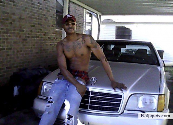 Naija-Boy & S-500 - click for next photo
