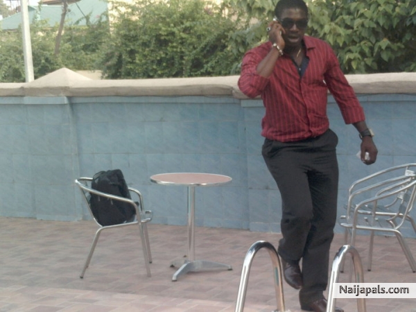  - click for next photo