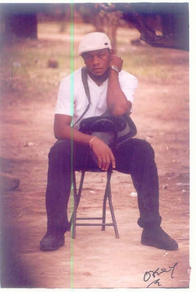  - click for next photo