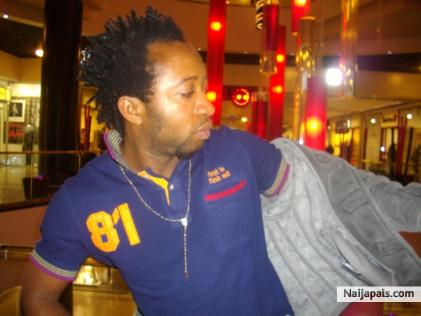  - click for next photo