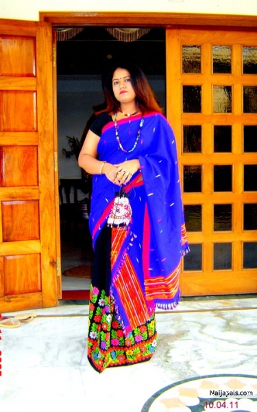 Shazida Khatun Assamese webmaster - click for next photo