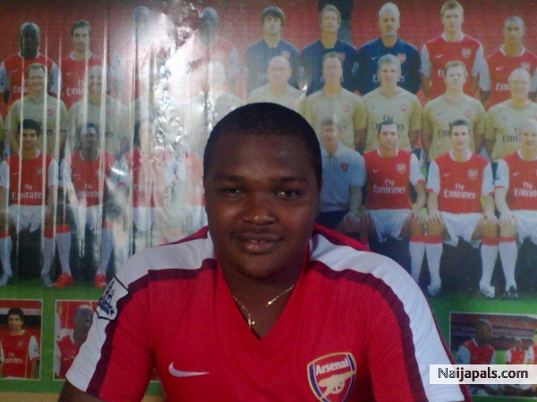 arsenal boy - click for next photo