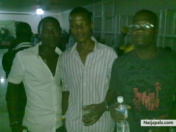 No B God???????????????/ - click for next photo