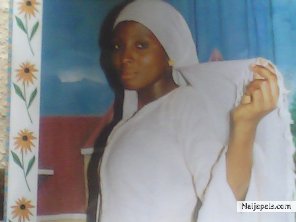  - click for next photo