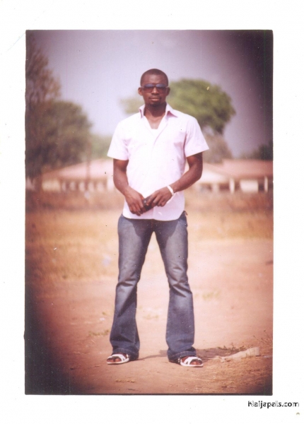  - click for next photo