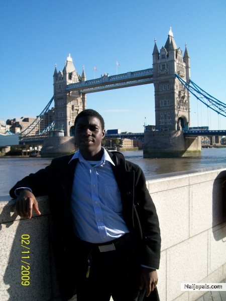  - click for next photo