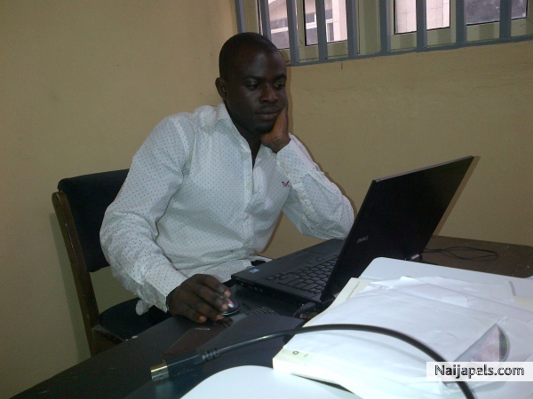 Tosin - click for next photo
