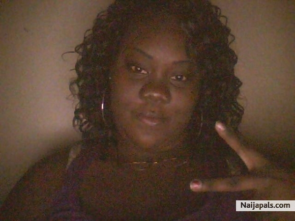 mee - click for next photo