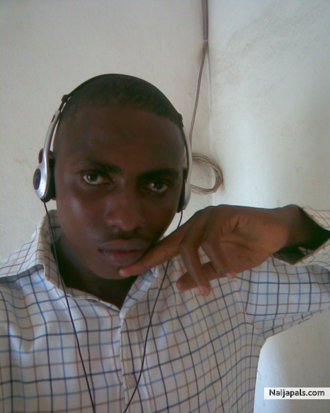My humble self - click for next photo
