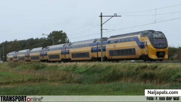 on my way to rotterdam. this time not through the night and no zwartrijden today! - click for next photo