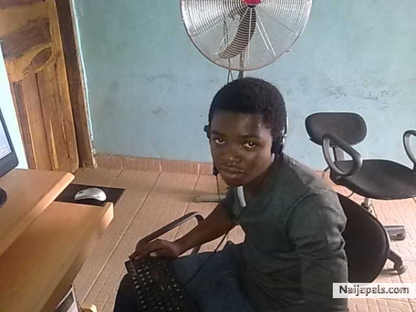 - click for next photo
