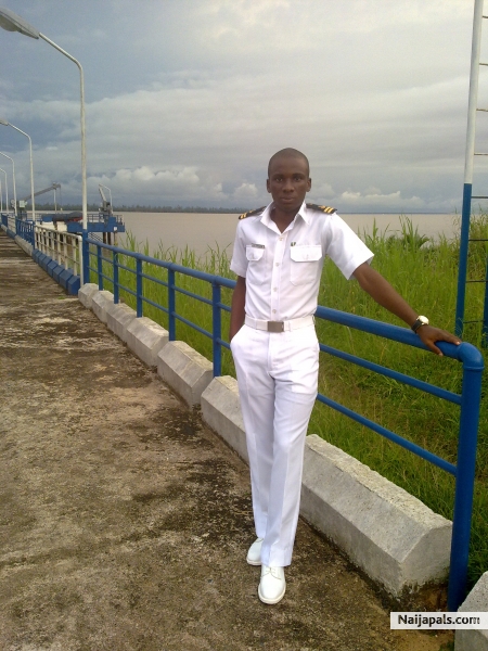 at the jetty - click for next photo