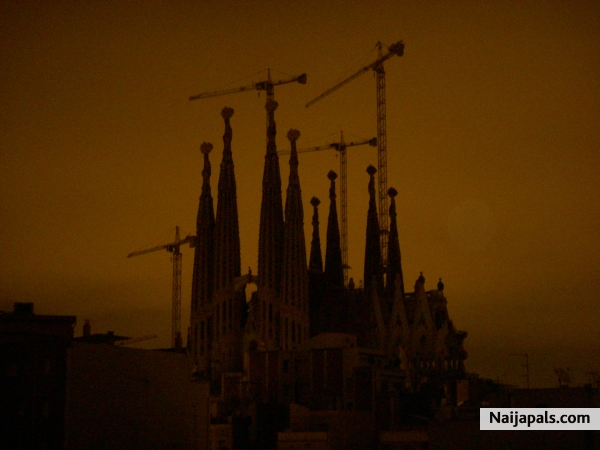Sagarada Familia - click for next photo