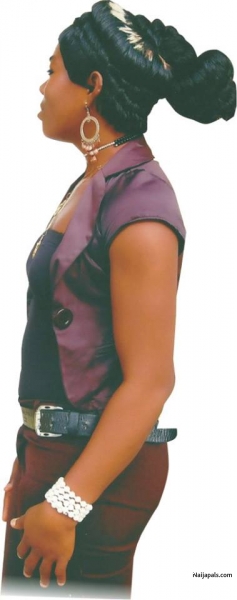 Miss Best De Hair Artist/Stylist - click for next photo