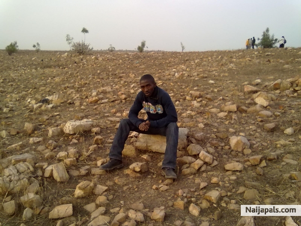 hiking d gatero mountains - click for next photo