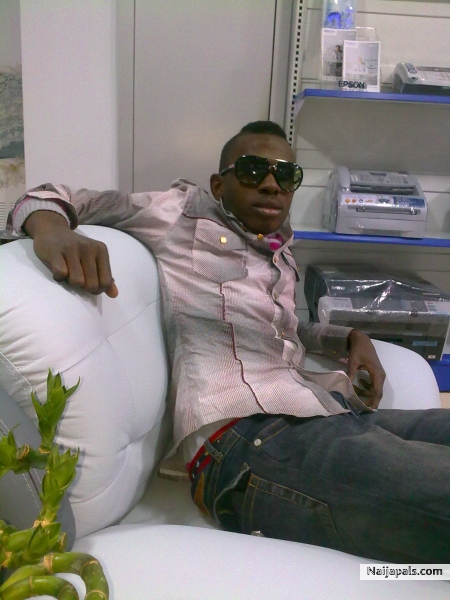  - click for next photo