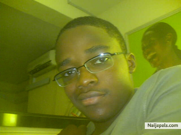 omo sexie - click for next photo