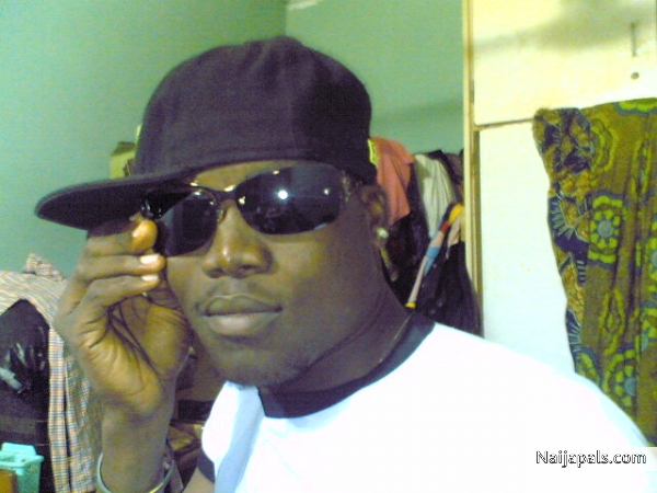  - click for next photo