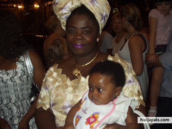 sister and mis gater - click for next photo