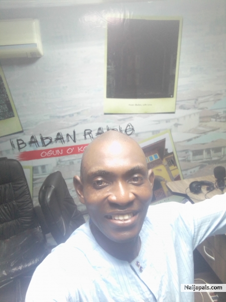 Badiru Azeez Adekunle (Badowsky) - click for next photo
