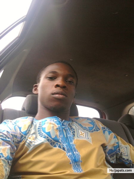 lade - click for next photo