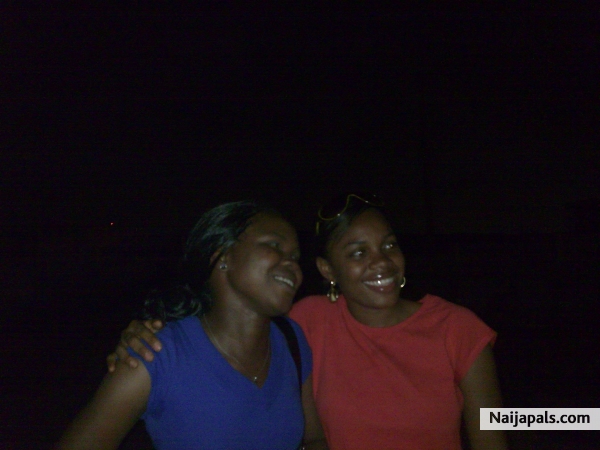 mi n Titi - click for next photo