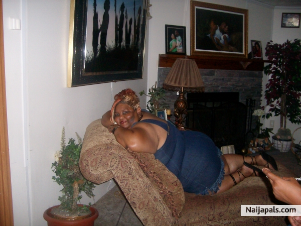 chillin at home - click for next photo