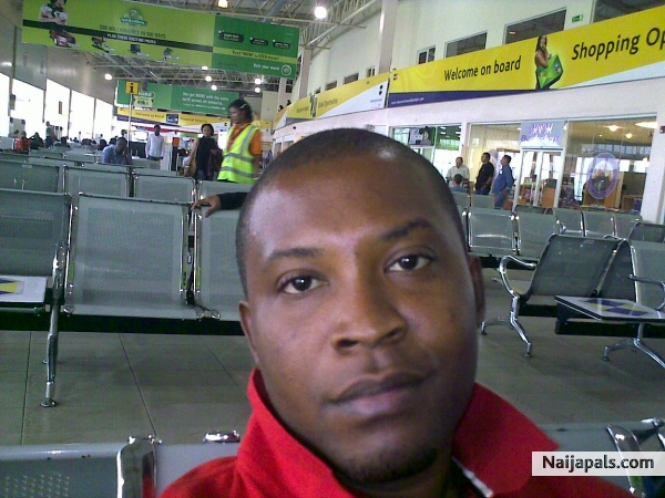 airport - click for next photo