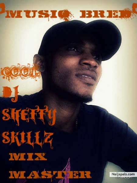 deejay - click for next photo