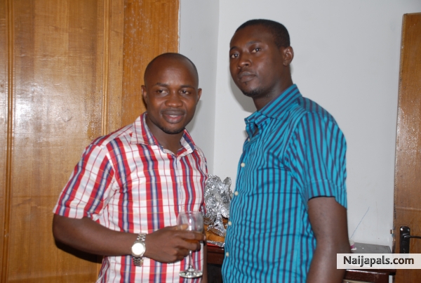 Barr. Ego & Zack - click for next photo