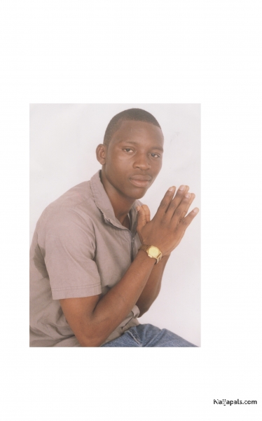 CHECK ME OUT DO YOU SEEEEEEE. - click for next photo