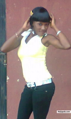 Sexytemmy - click for next photo