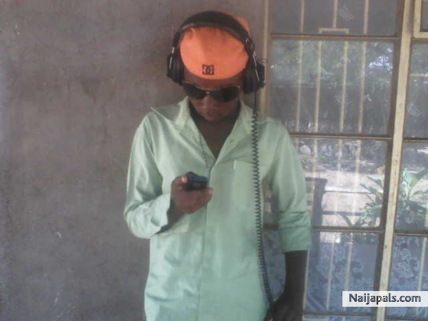 wats up! - click for next photo