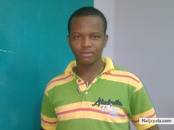 just having fun in the office - click for next photo