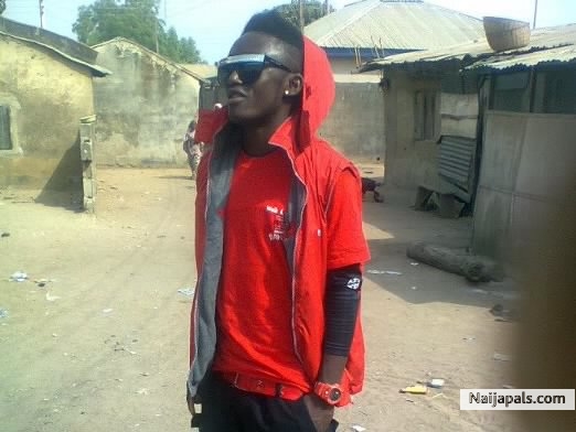  - click for next photo