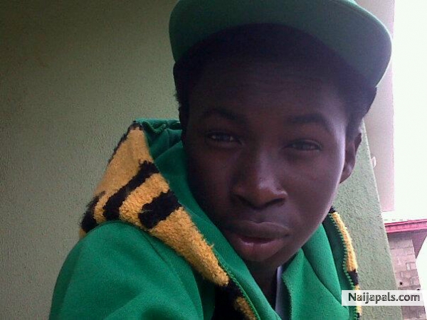 young zeedot - click for next photo